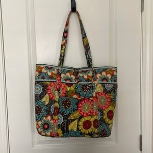 Vera Bradley | Large Vera Tote | Flower Shower 🌼
